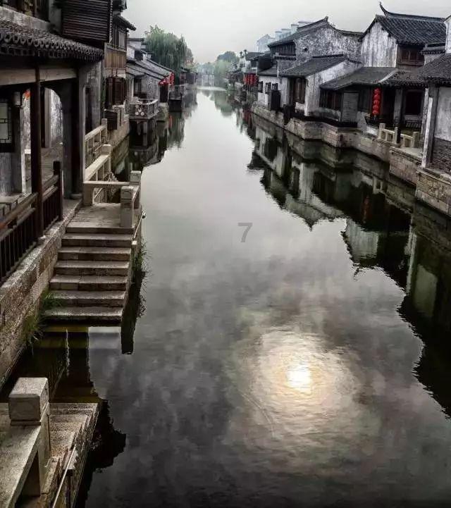 家长辅导作业被气到“心裂” 险丧命
